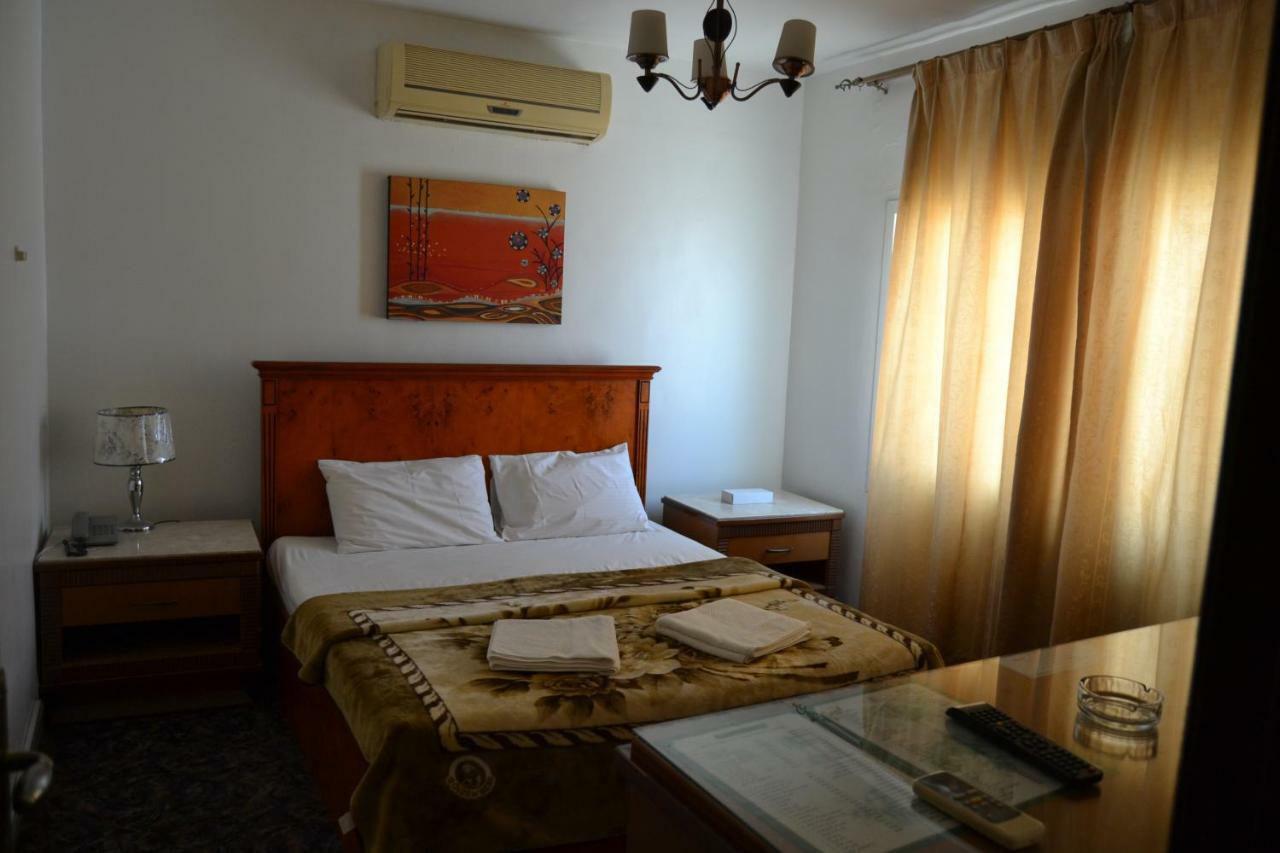 Green House Resort Sharjah Buitenkant foto